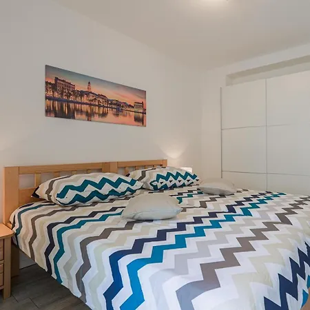 With Wifi - 25993 Apartment *